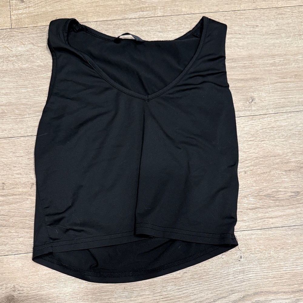 SHEIN Black V-Neck Tank Top